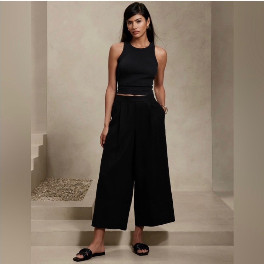 Linen-Blend Cropped Wide Leg Pant